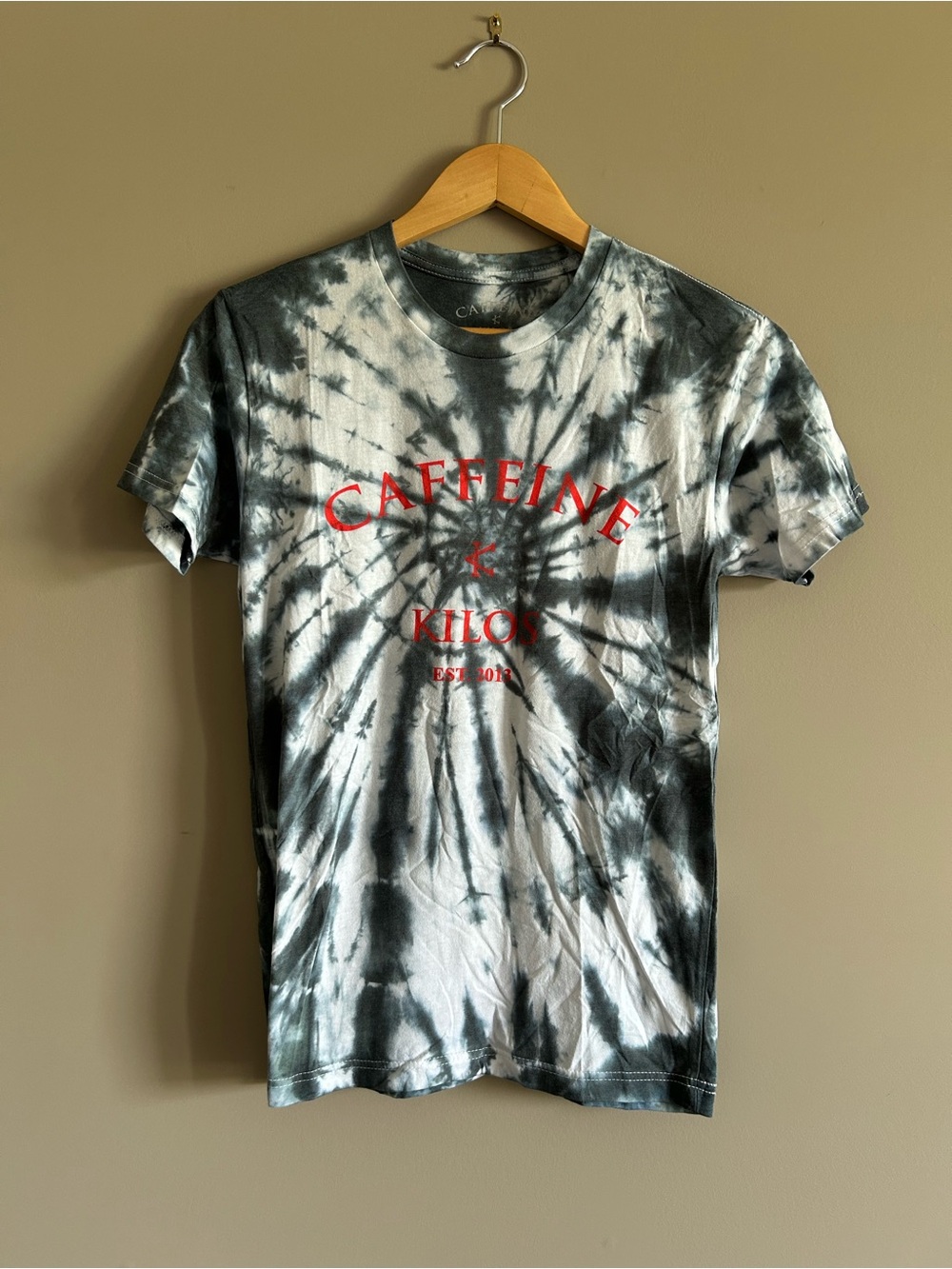 Caffeine and Kilos Mens Black Tie-Dye Graphic Tee